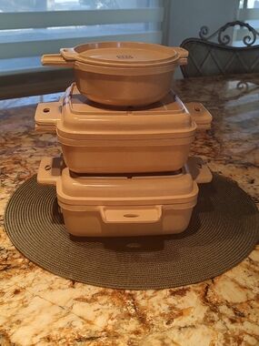 Genuine Vintage LittonWare set of six pieces.  Tan Food Storage Containers